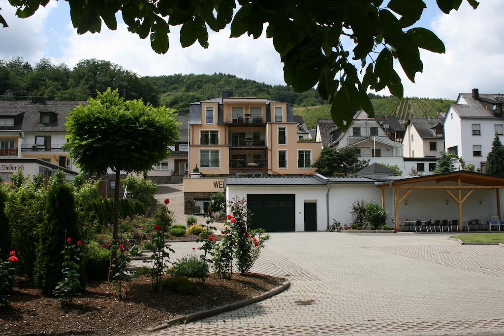 Weingut Goeres Hotel Briedel Exterior foto