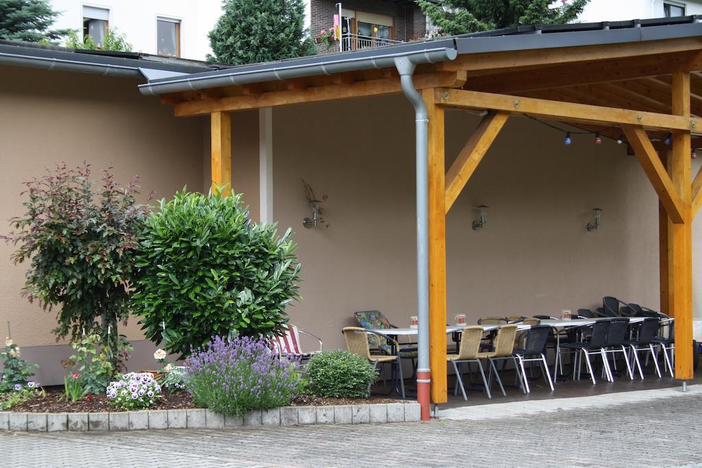 Weingut Goeres Hotel Briedel Quarto foto