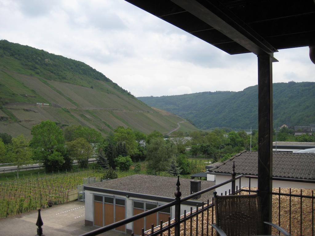 Weingut Goeres Hotel Briedel Quarto foto